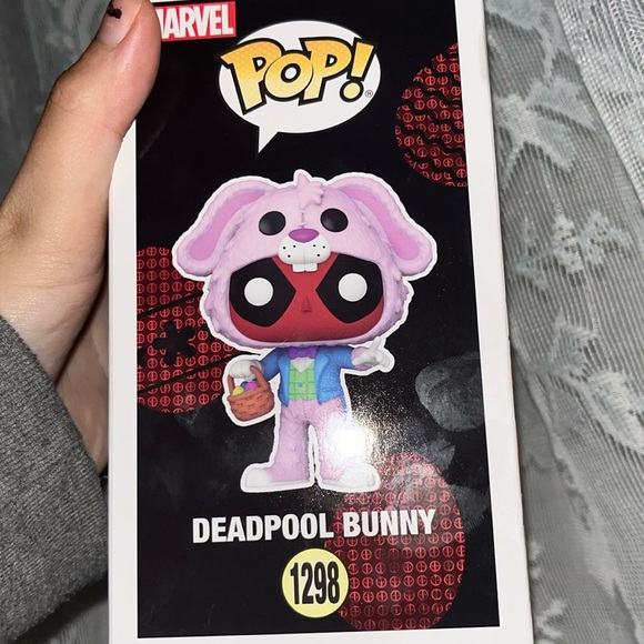 Pop figure - Picture 1 of 2